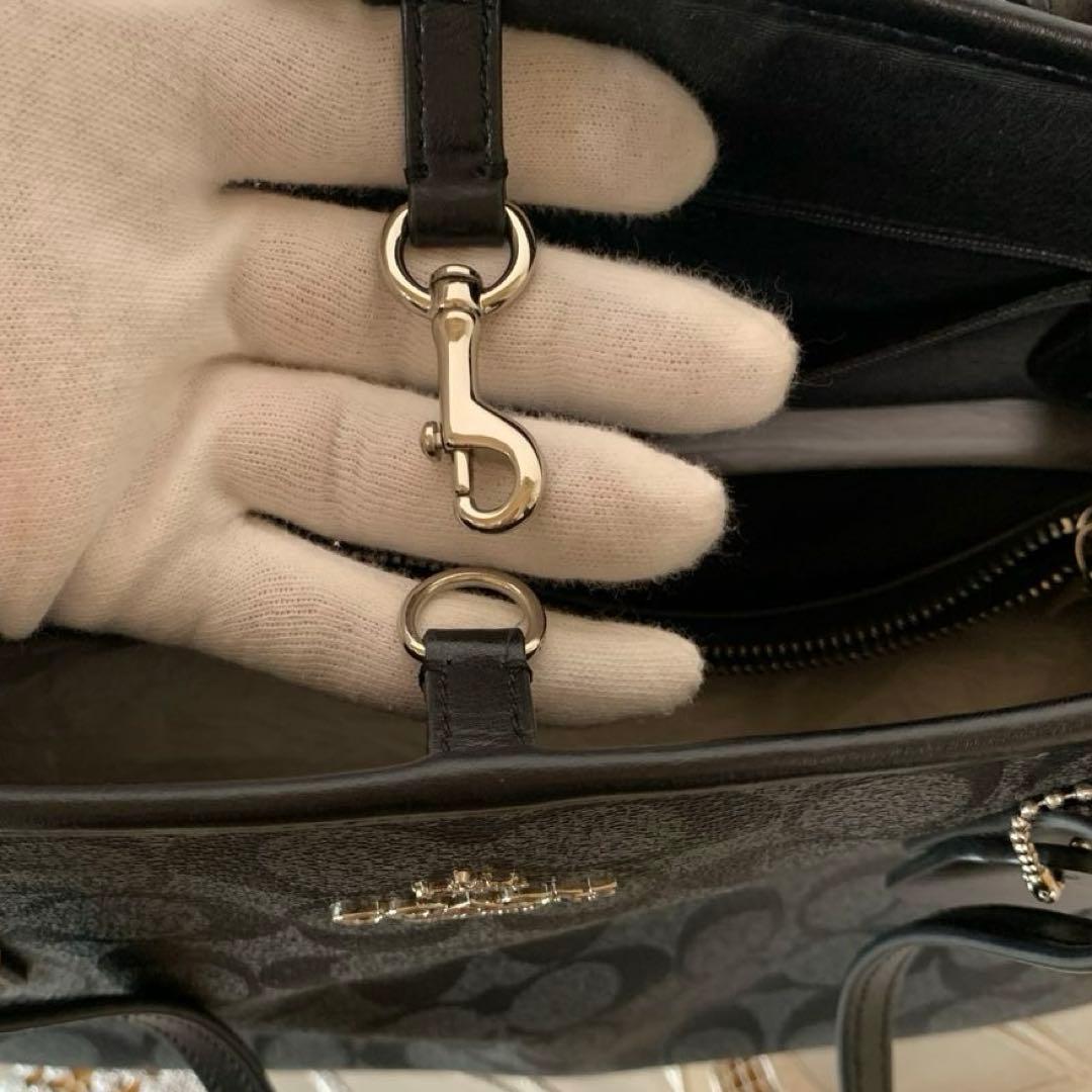 極美品⭐️ほぼ未使用品【❤️COACH♡コーチ】PVCシグネチャー黒トートバッグ