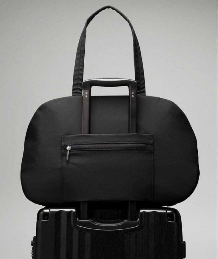 Lululemon City Essentials バッグ　25L 黒