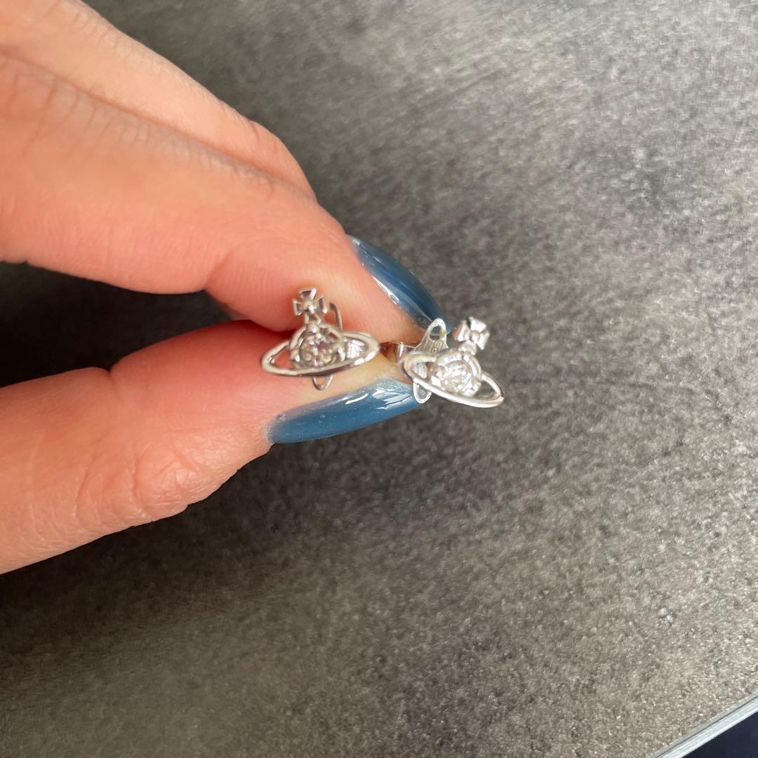 Vivienne Westwood シルバー ピアス