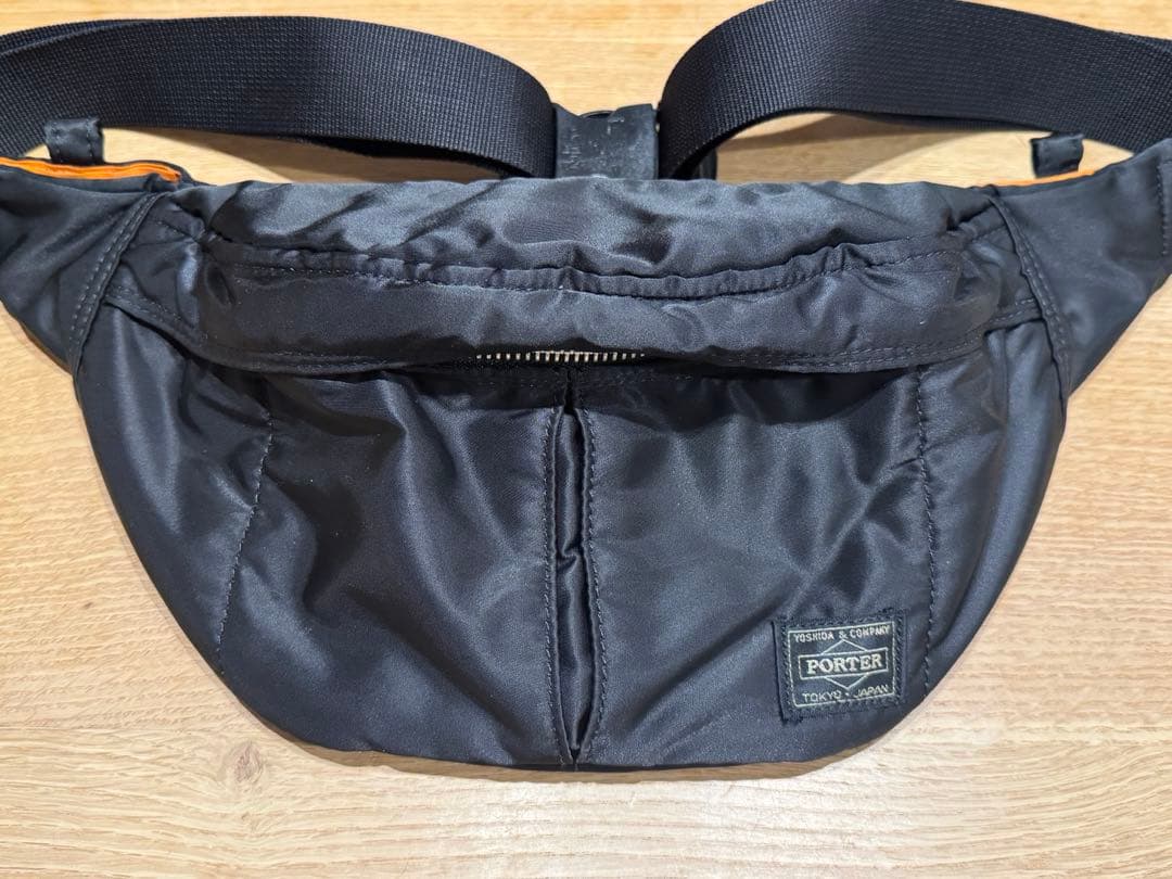 【美品】PORTER タンカー ボディバッグ ショルダーバッグ ブラック