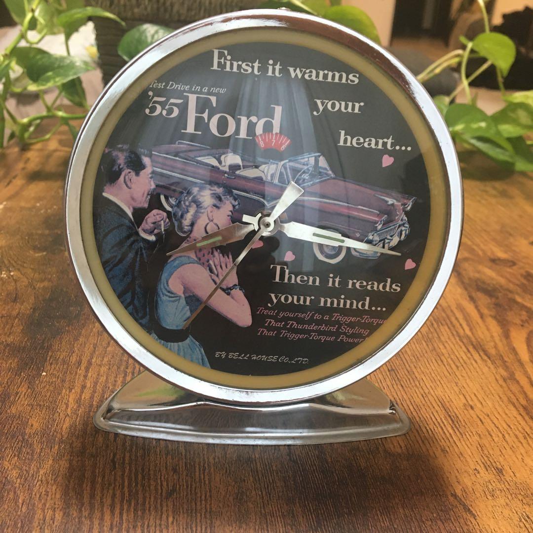 希少　レトロ　55 Ford   目覚まし時計　　　　　　　　　　（手巻き）
