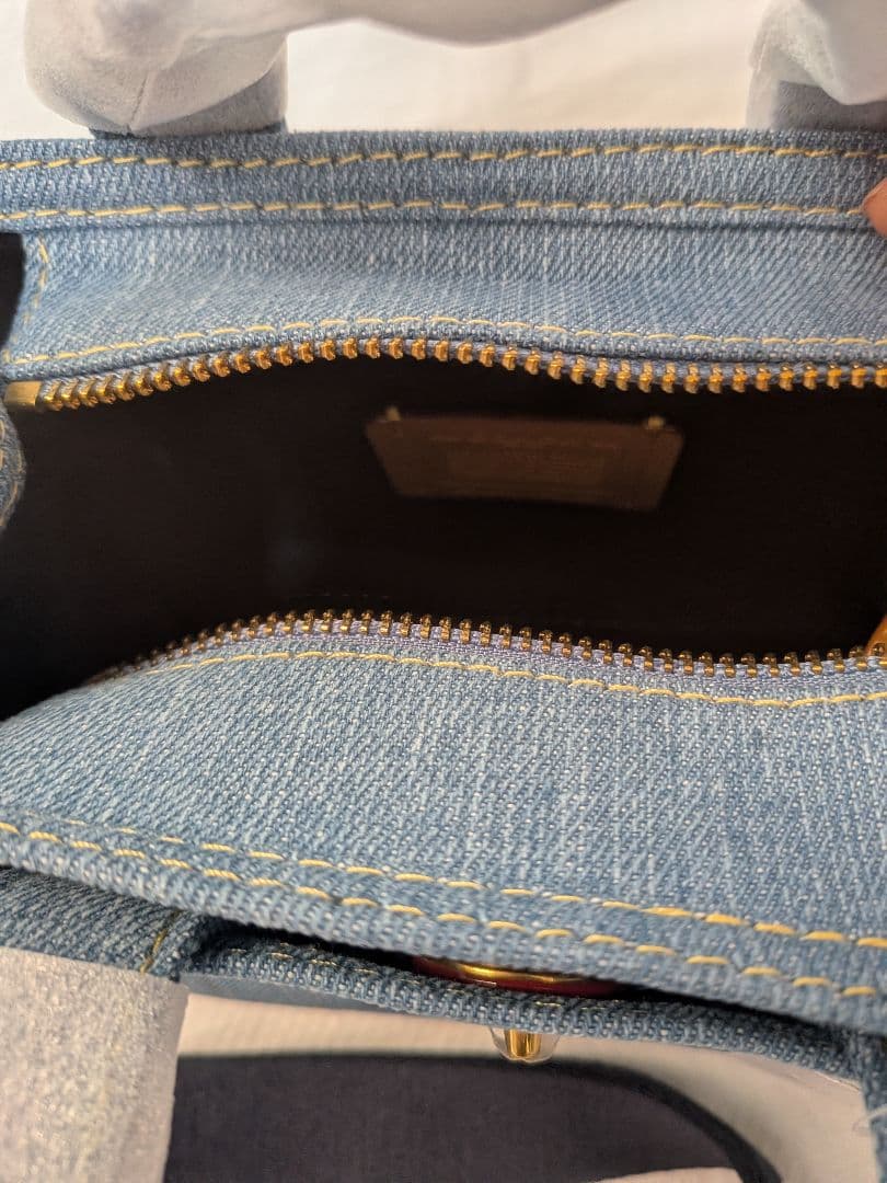 新品未使用Coach デニムトートバッグ