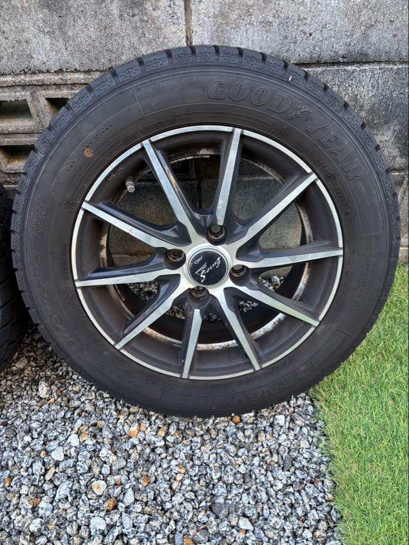 【引き取り限定】スタッドレスタイヤ+ホイール175/65R14 4本セット