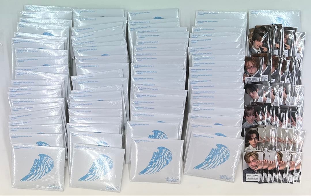 未開封 TWS playhard compact Ver. 81枚 まとめ売り