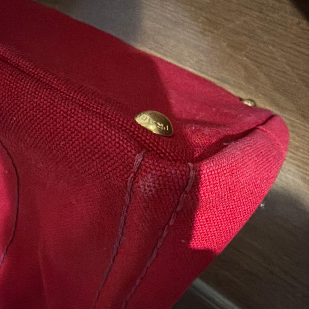 PRADA レッド トートバッグ