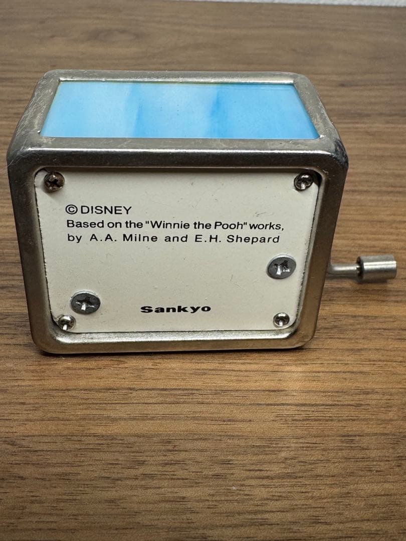 Sankyo Disney くまのプーさんとピッレッド　手回しオルゴール
