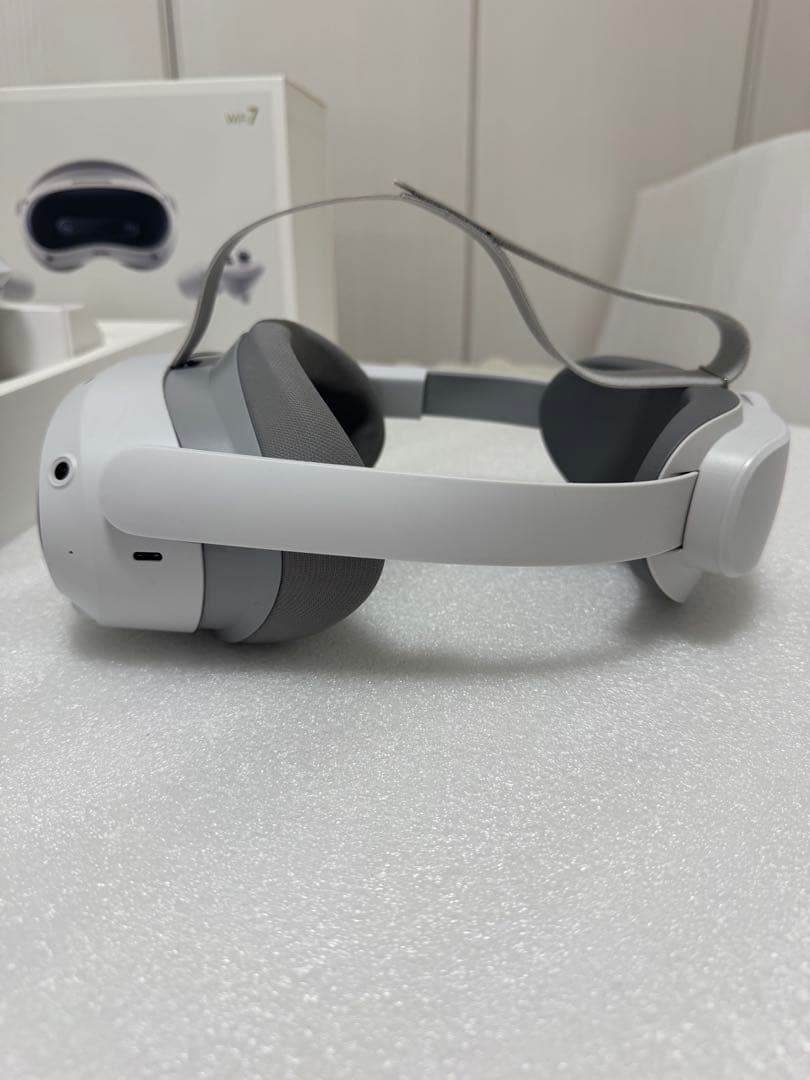 PICO4 Ultra + Motion Tracker(足首×4)(腰×1)