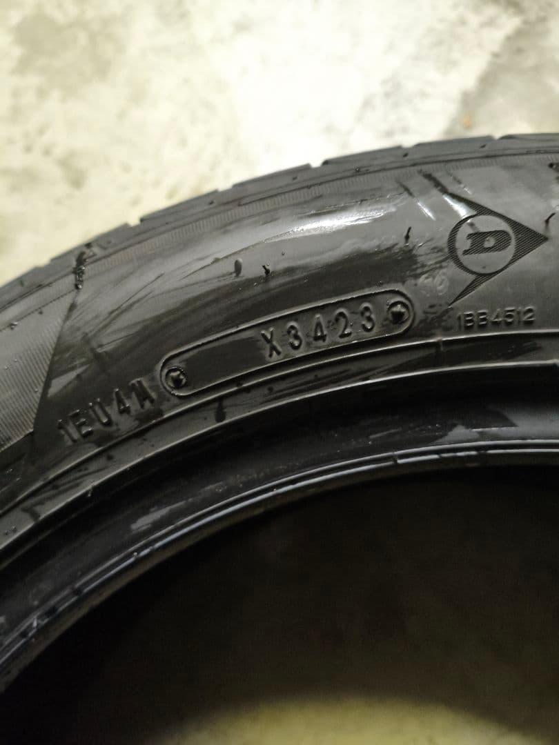 215/50R17 DUNLOP LE MANS V+ 4本セット