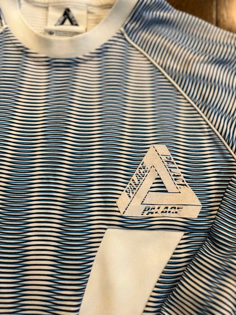 【美品】palace パレス adidasアディダス 長袖シャツ