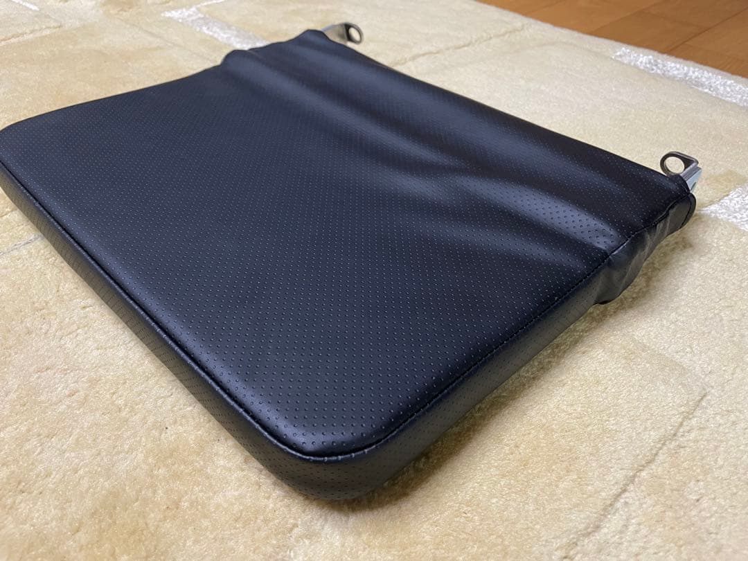200系ハイエース助手席用オットマンRa•kuda
