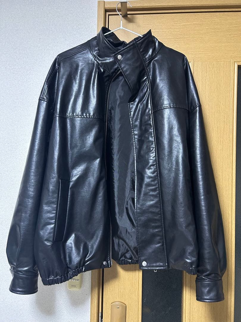 お値下げ中！who's who gallery フェイクレザーブルゾン
