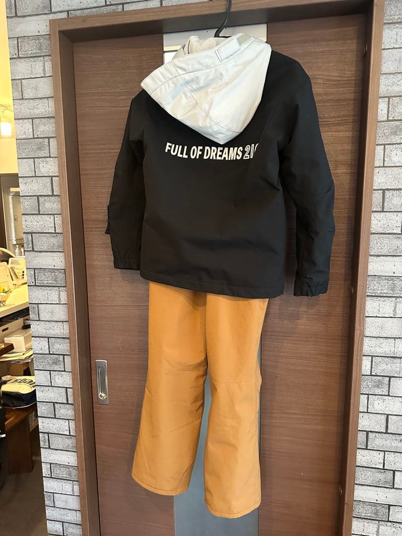 スノーボード スキー ウェア 140 男の子 女の子 男女 キッズ 上下セット