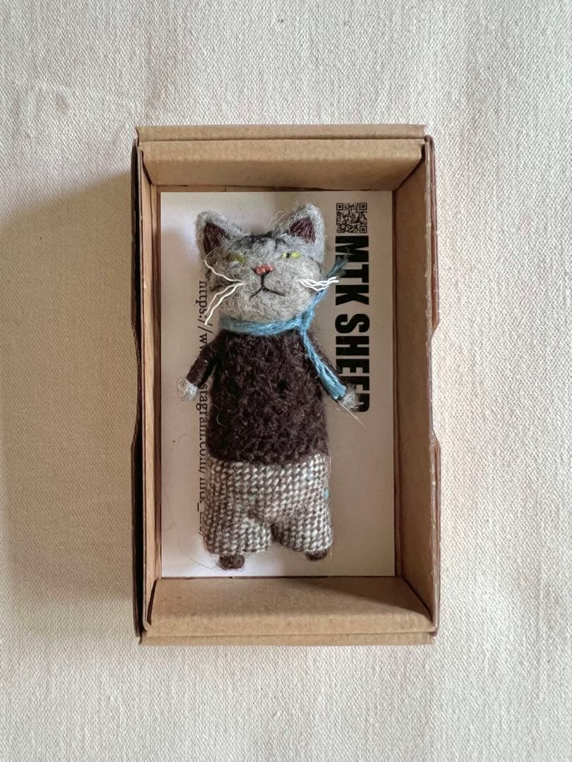 新品　MTK SHEEP 羊毛フェルト　おしゃれねこ① グレーねこ