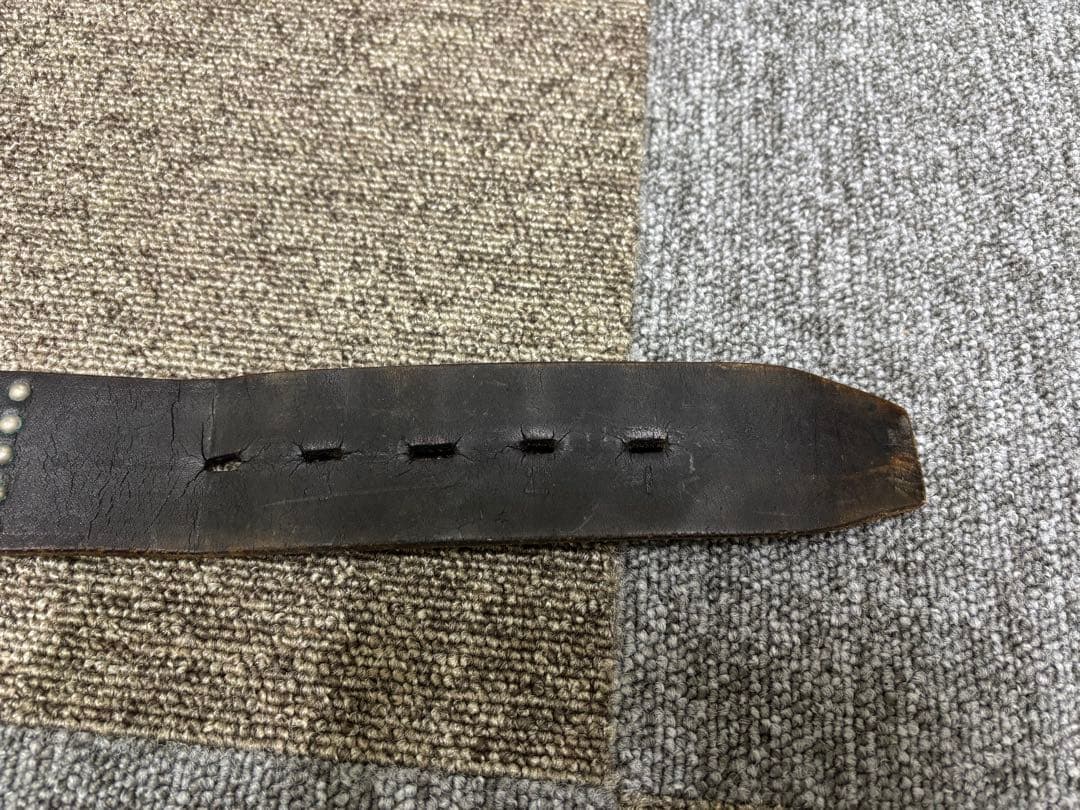 HTC スタッズ付きレザー ベルト 黒 vintageレザー