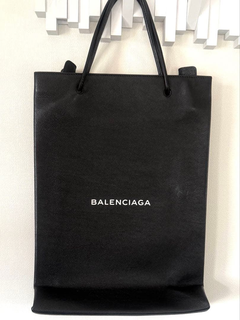 BALENCIAGA ノースサウス　ショッピングバック　ブラック トートバッグ