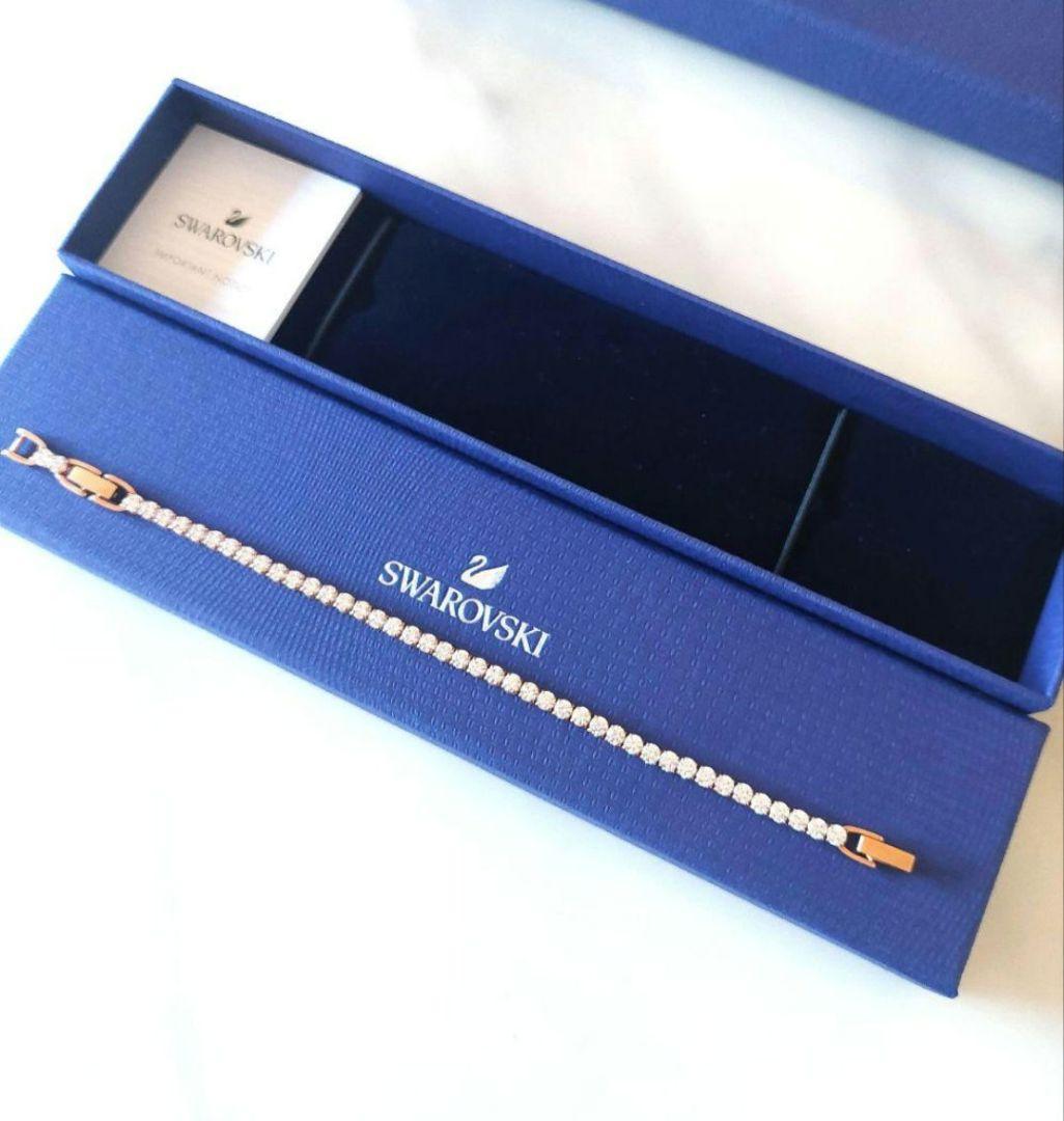 ほぼ新品 SWAROVSKI テニス Dluxe ブレスレット スワロフスキー
