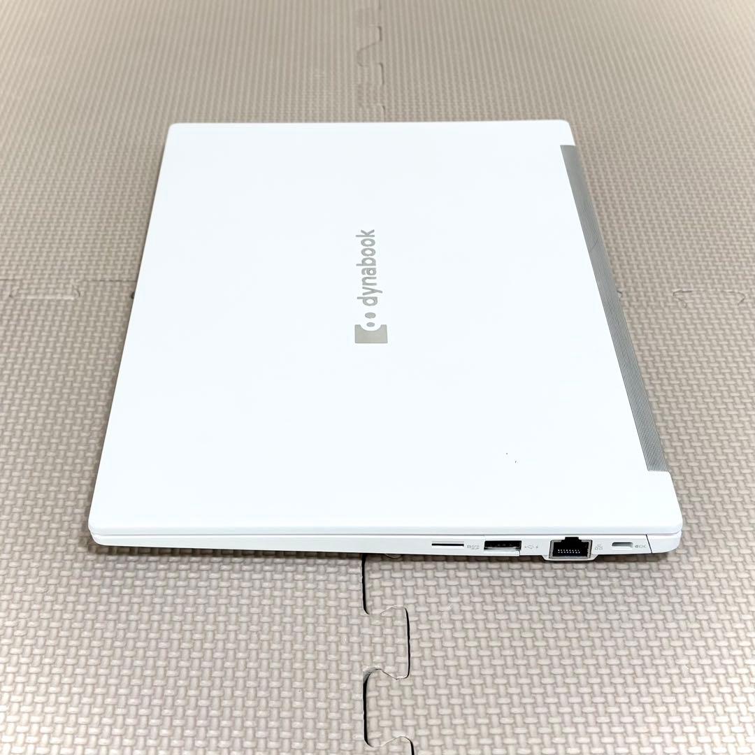 【タッチパネル】dynabook【第12世代i5/16GB/256GB】