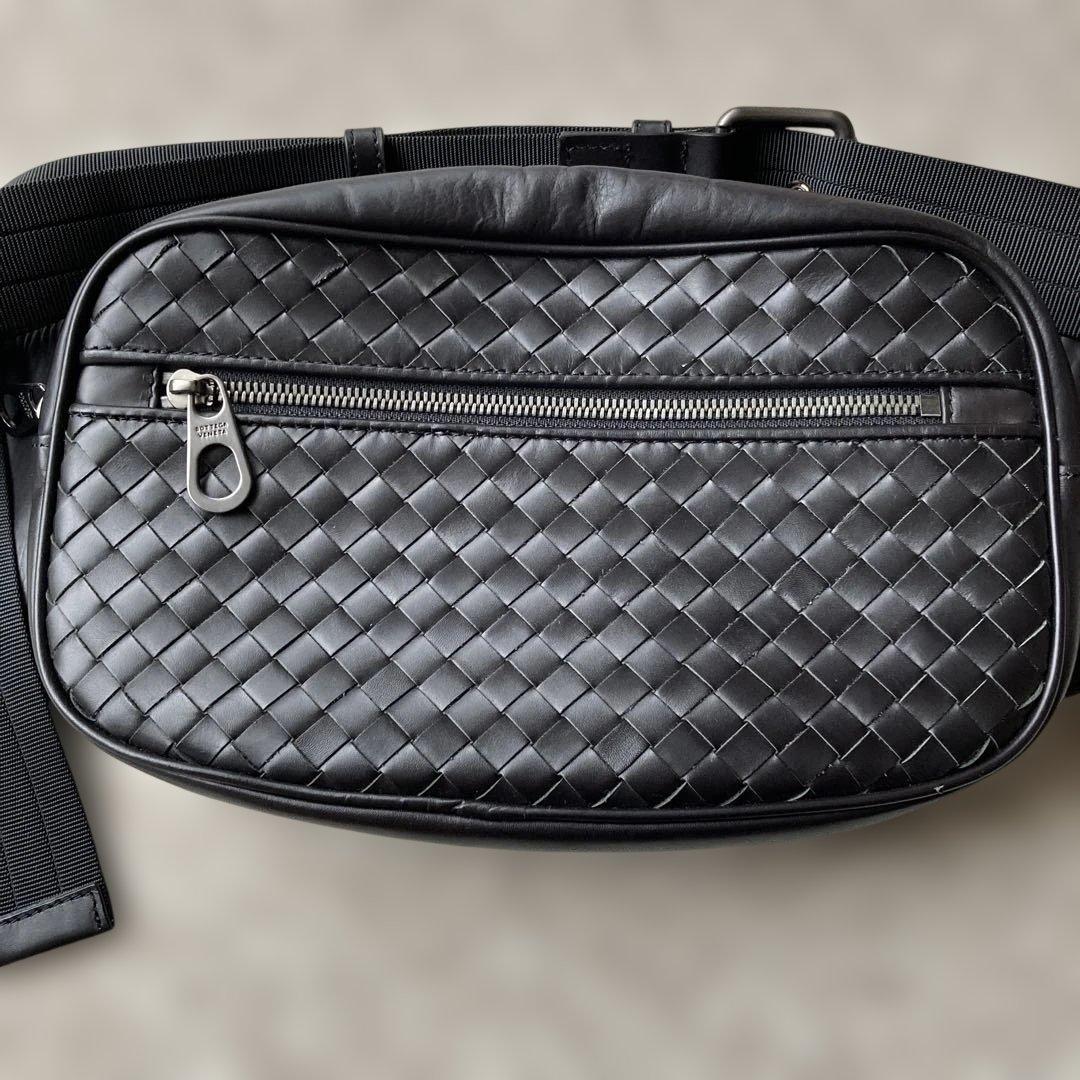 Bottega Veneta ボディバッグ　ウエストバッグ