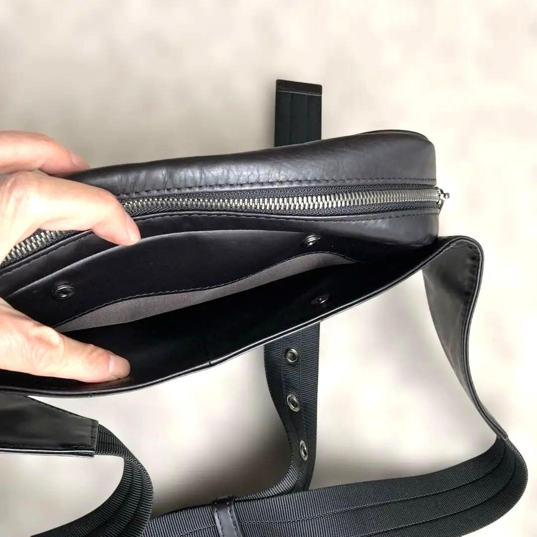 Bottega Veneta ボディバッグ　ウエストバッグ