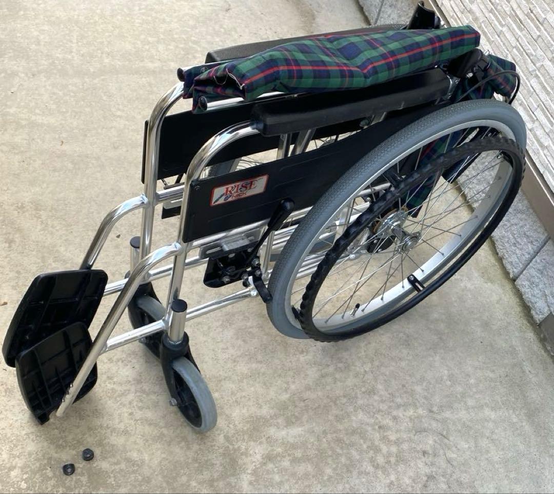 チェック柄 アルミ介助用車椅子　折りたたみ