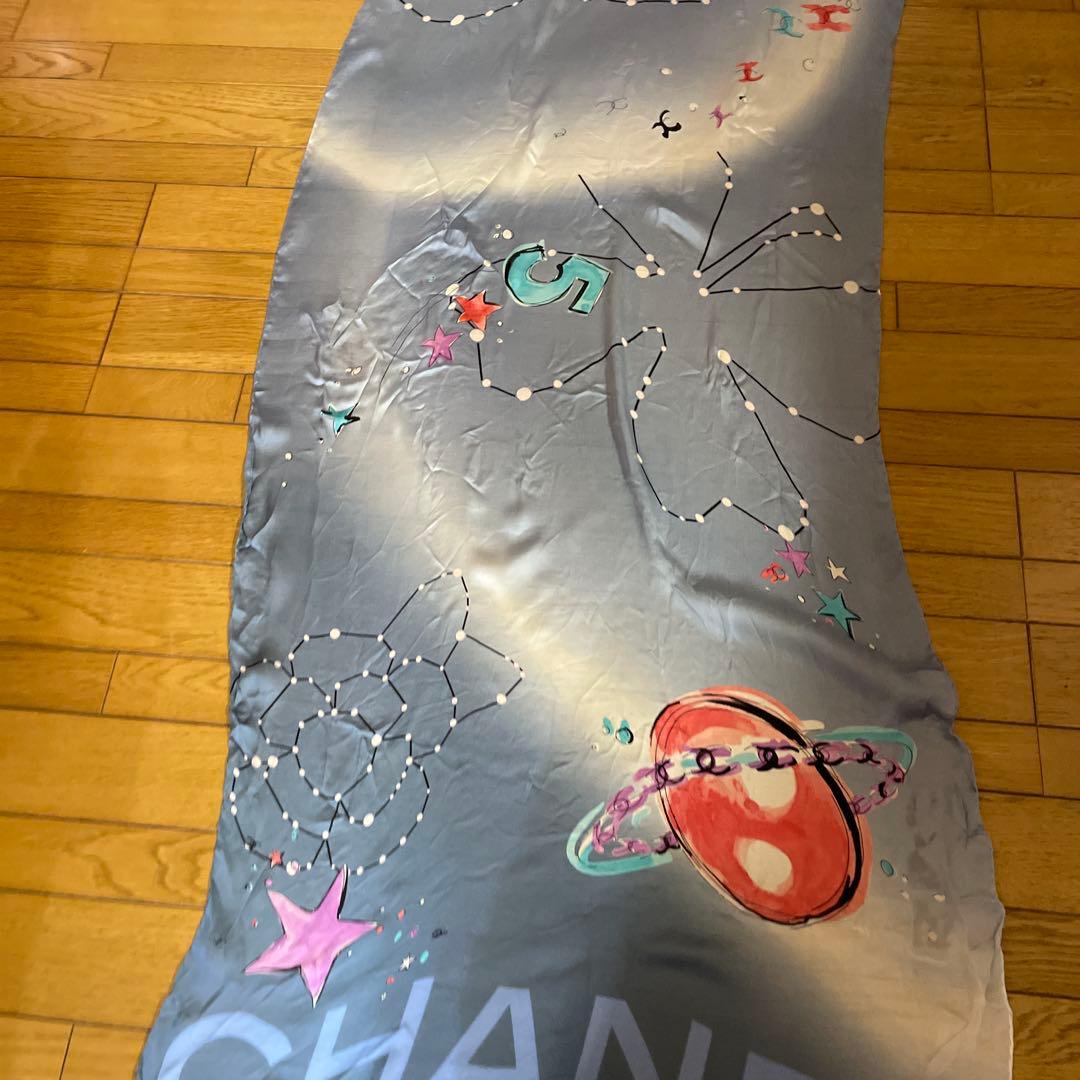CHANEL 星座と惑星デザイン スカーフ