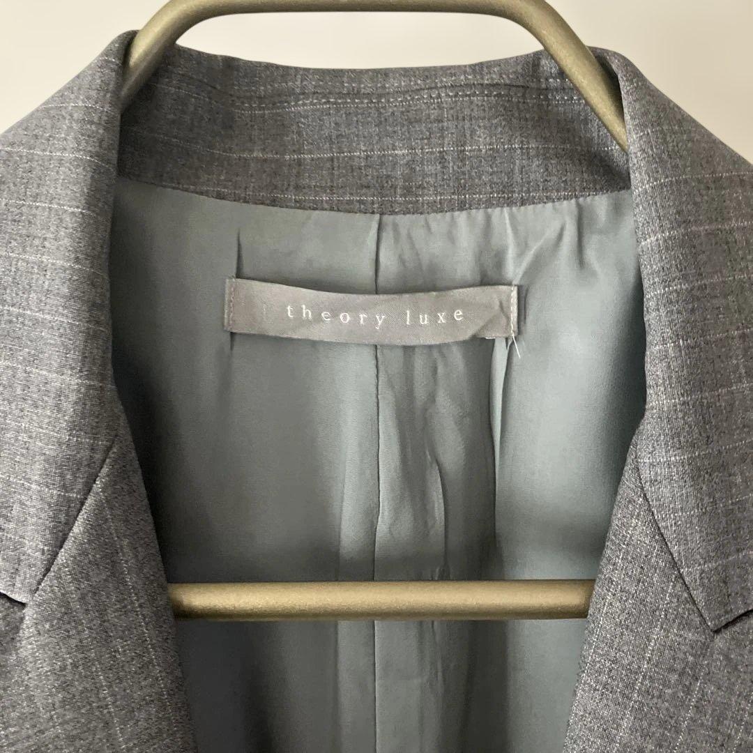theory luxe CONFERENCE グレーストライプパンツスーツ