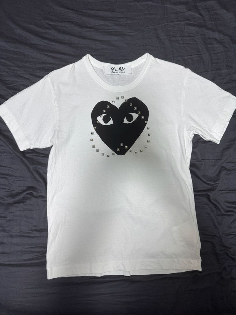 COMME des GARÇONS PLAYスタッズTシャツ　Sサイズ