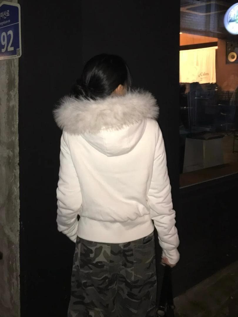 ^^♡さん専用 ファータッチフーディーライダースジャケット　ホワイト