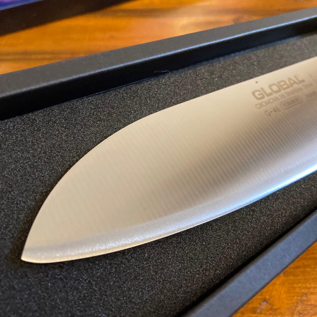 Global グローバル　包丁　三徳包丁　18cm