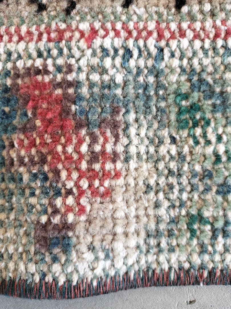 大判/シャビーレッドのヴィンテージトルコラグ　No750