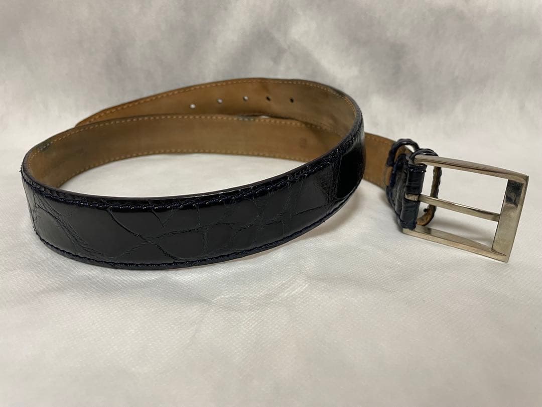 ① VACCARI　ヴァッカーリ　クロコダイル　クロコ　ベルト　ネイビー