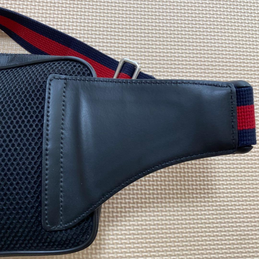 ぢるちる ！！GUCCI ボディバッグ GGスプリーム　シェリーライン