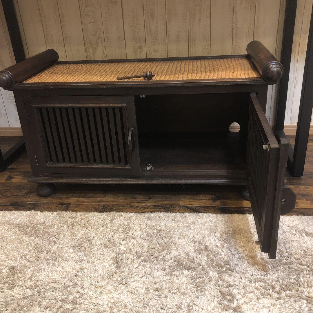 テレビ台
