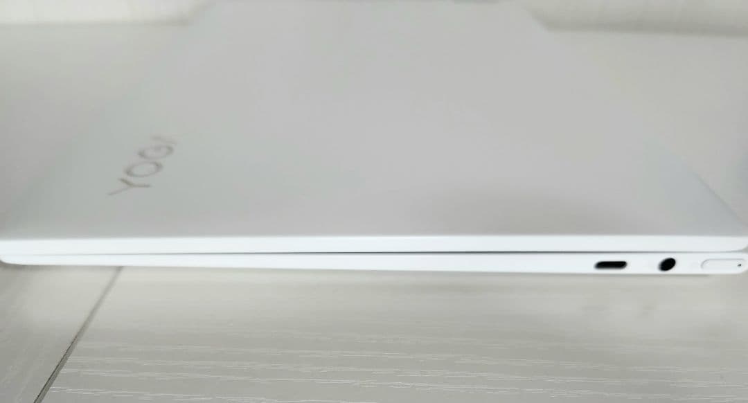 Lenovo Yoga Slim750 11世代Corei5 8GB 512GB