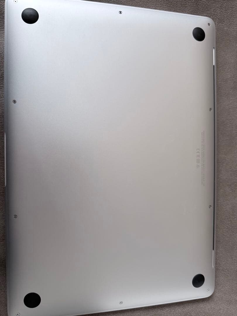 MacBook本体 MacBookAir2020 8GB SSD512GB Corei5