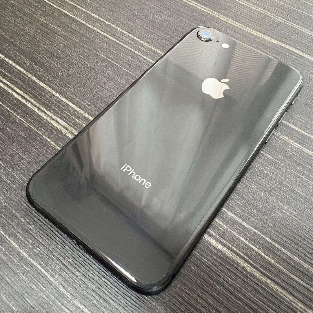 iPhone 8 256GB SpaceGray SIMフリー 訳あり