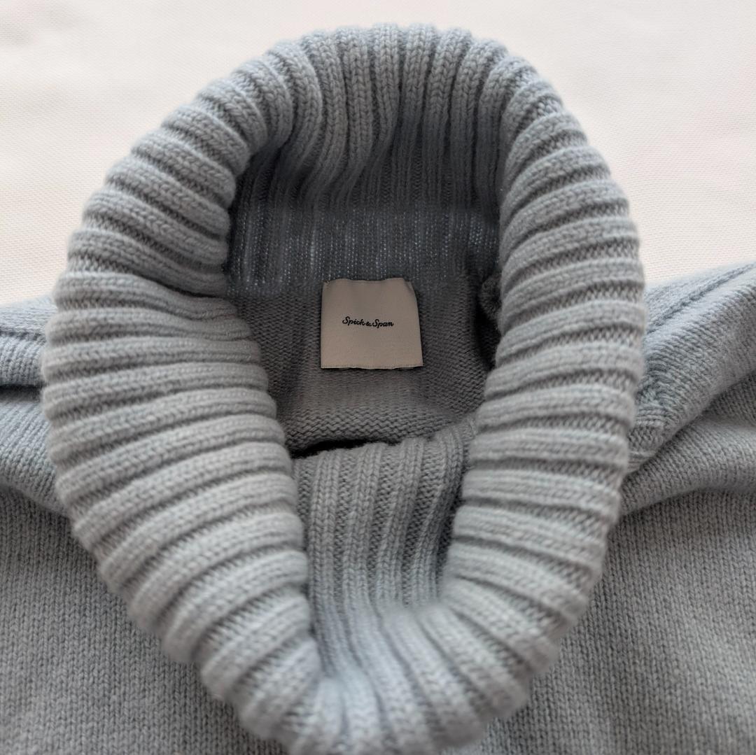 美品✨️スピックアンドスパン　ウールカシミヤ タートルネックプルオーバー