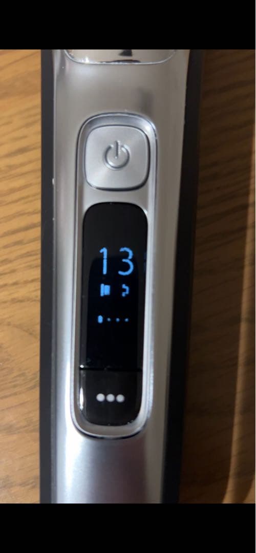 【美品】PHILIPS 9000シリーズ S9985/50電気シェーバー 本体