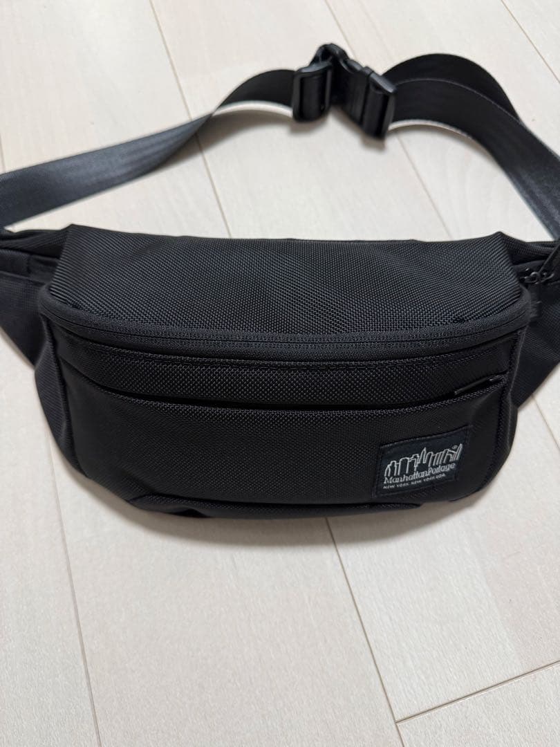 マンハッタンポーテージブラックレーベル　CHASER WAIST BAG