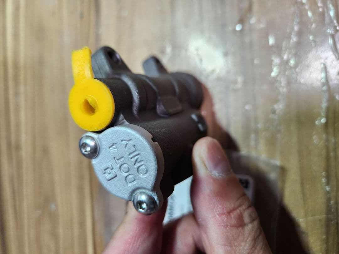 BRAKTEC リアブレーキマスターシリンダー　トライアル BETA EVO