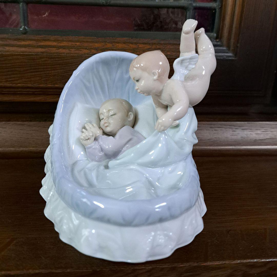 リヤドロ　LLADRO 「いい夢みてね」