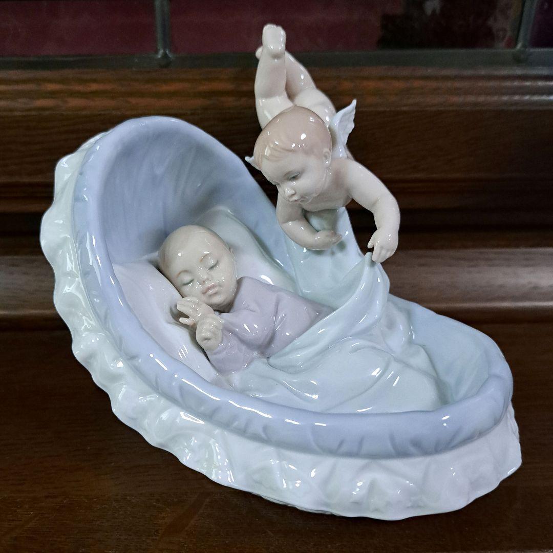 リヤドロ　LLADRO 「いい夢みてね」