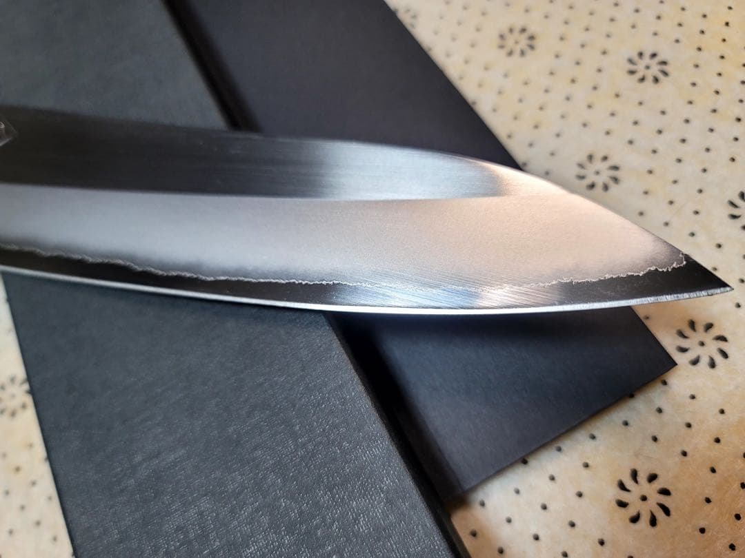 金重　カネシゲ　研き　白一鋼ステンクレッド　牛刀　240