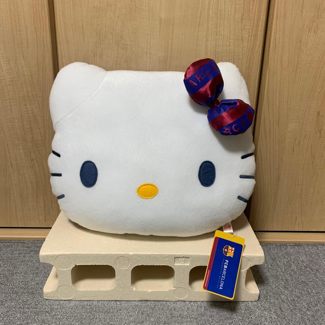 【激レア】FCバルセロナ × ハローキティ キティちゃん フェイス型クッション
