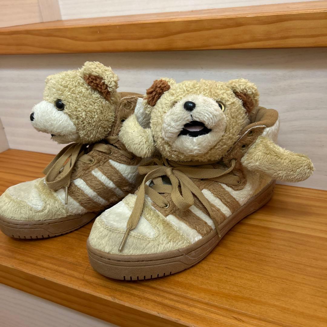 Jeremyscott&adidasハイカットスニーカー ベージュ
