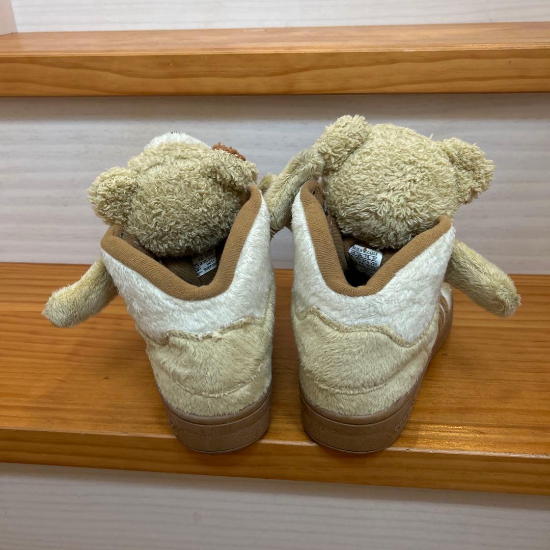 Jeremyscott&adidasハイカットスニーカー ベージュ