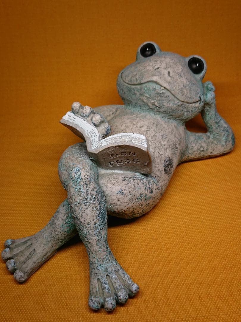 カエル　蛙　人形　彫像　オブジェ　置物　インテリア　工芸品　美術品　A3287