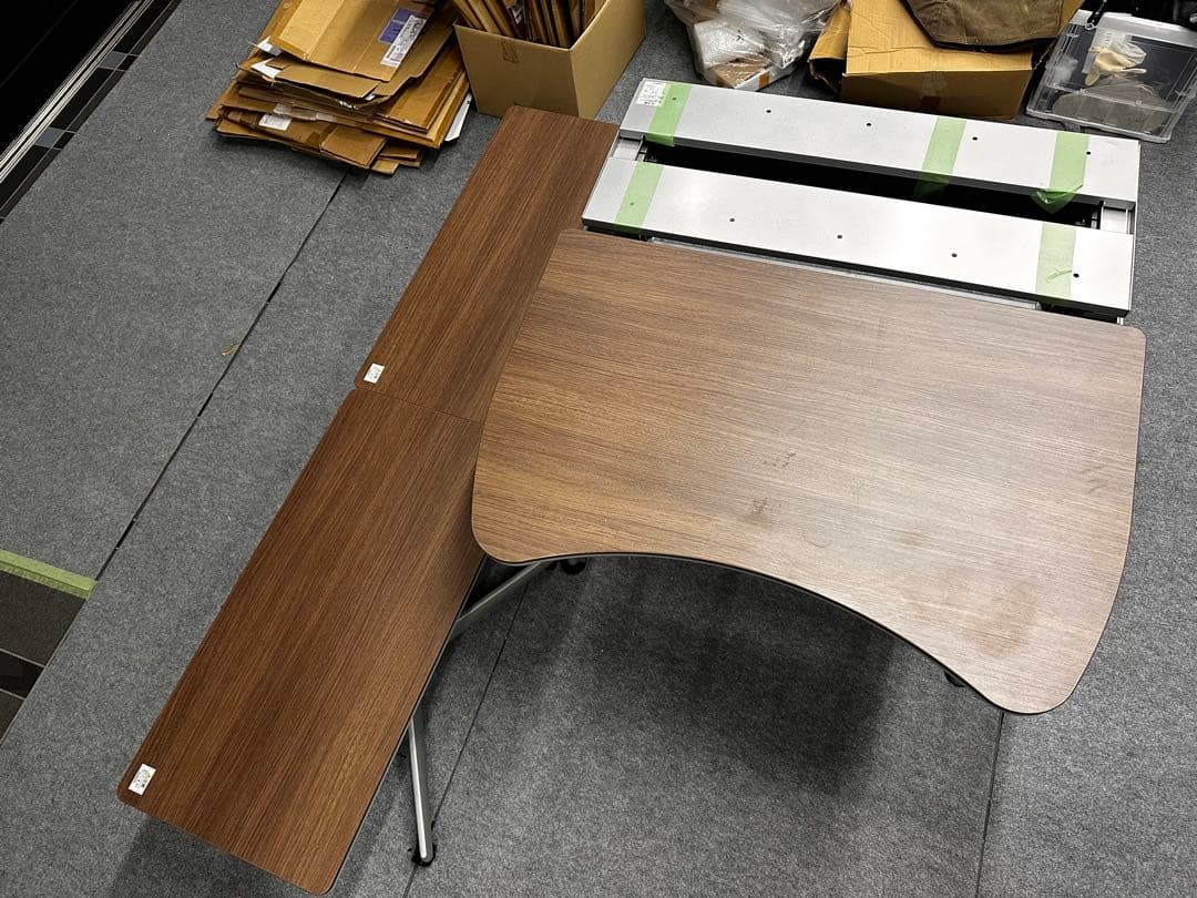 オカムラ cruise Cタイプデスク&サイドテーブルセット