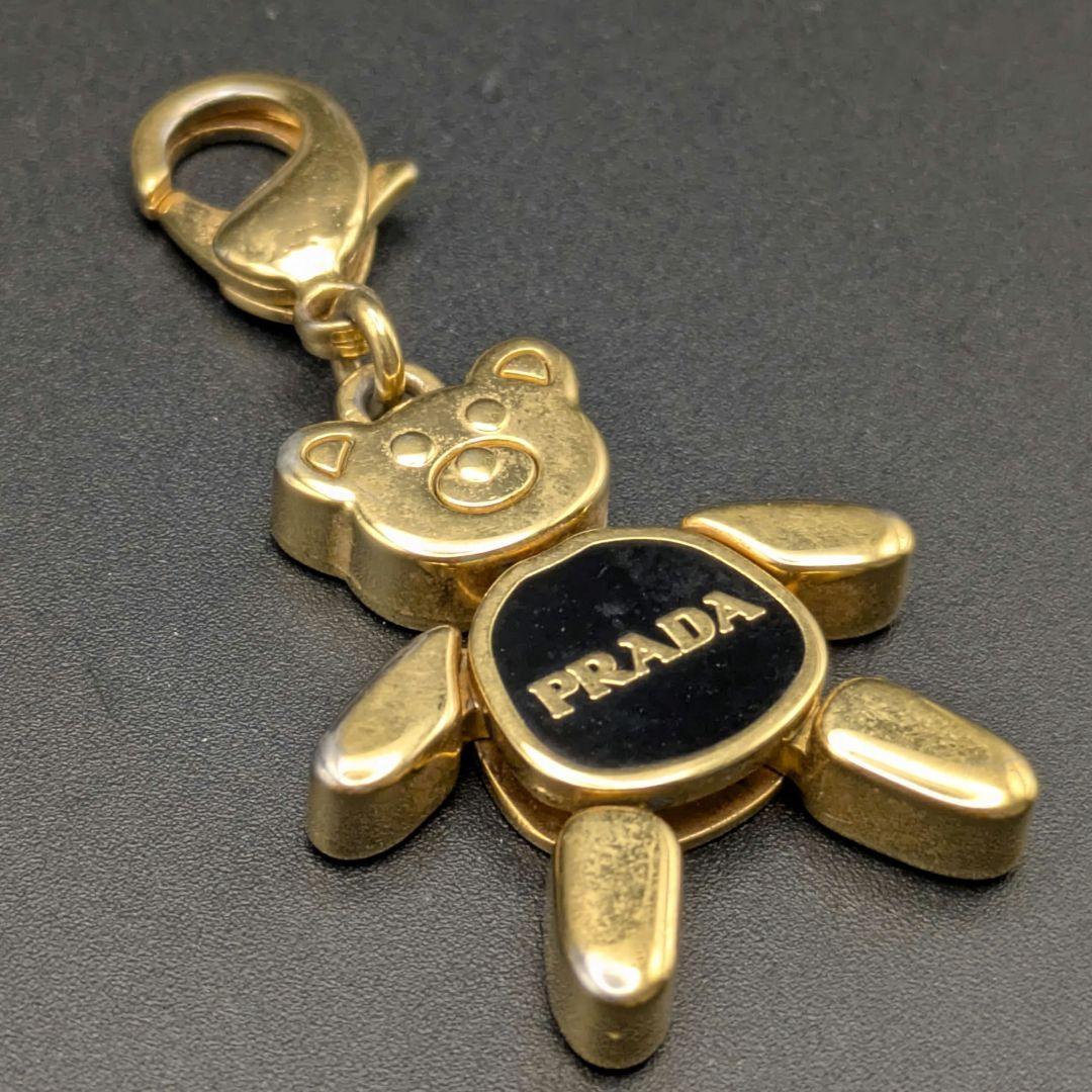 PRADA クマ型 キーホルダー ゴールド