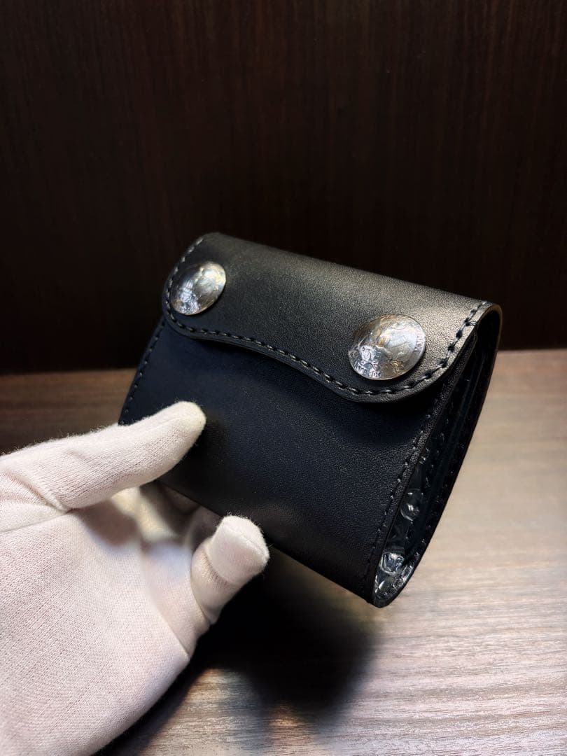 牛ヌメ革　ハンドメイド　折り財布(三つ折り財布)栃木レザー　メンズ　ライダース
